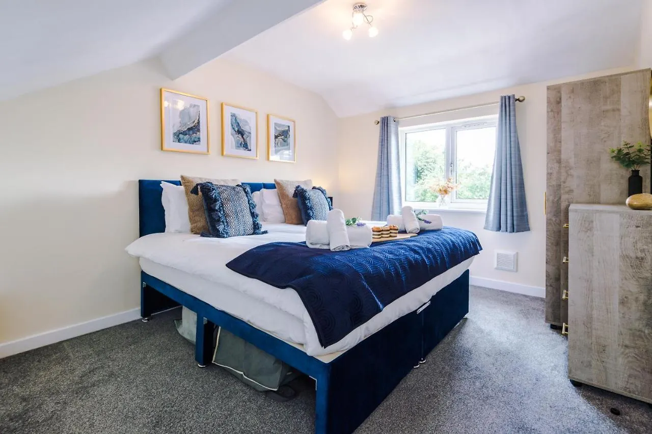 Apartment Charming 3-Bed Cottage In Chester, Ideal For Families & Workers, Free Parking - Sleeps 7